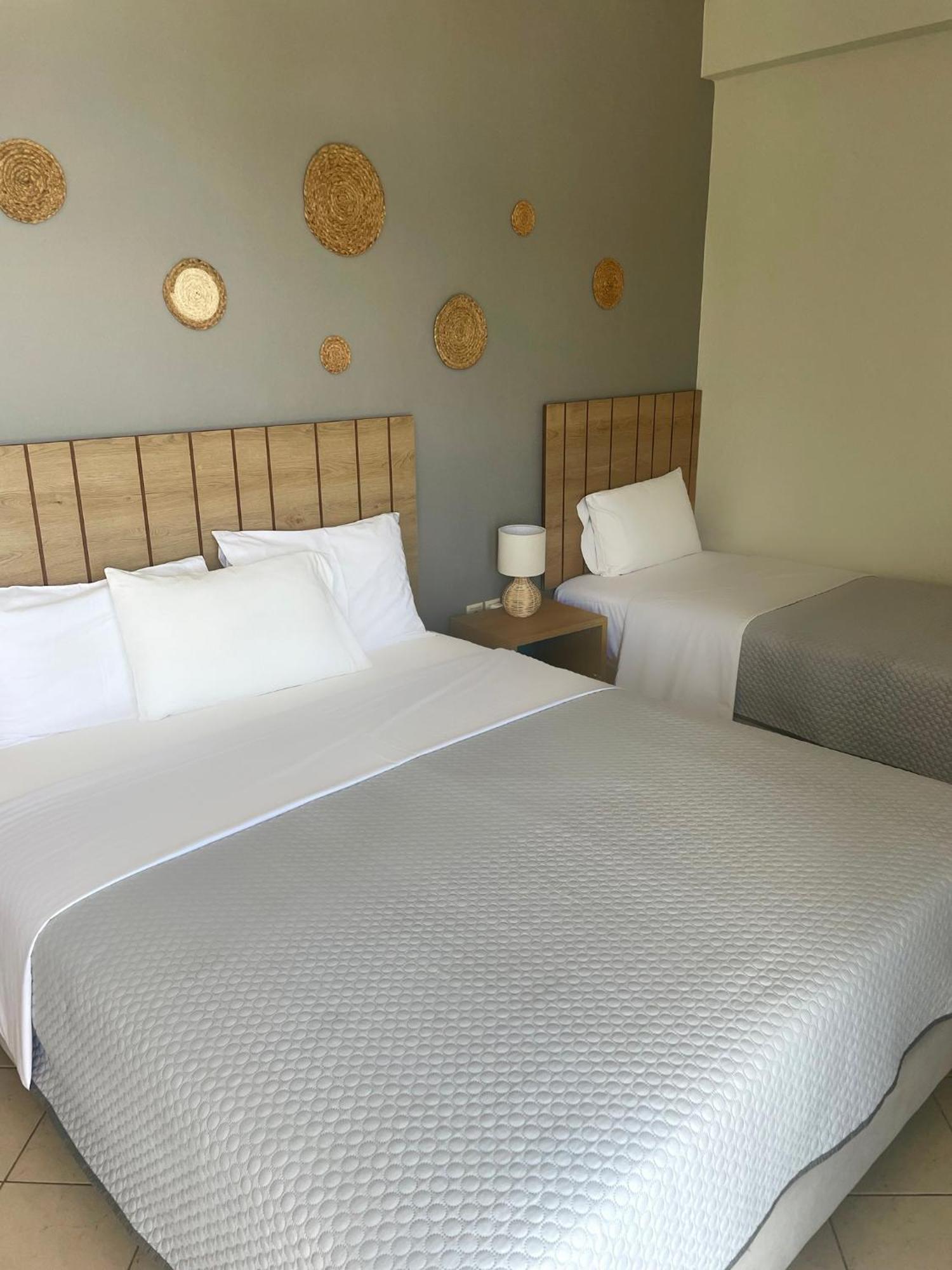Rondo'S Hotel Химара Экстерьер фото